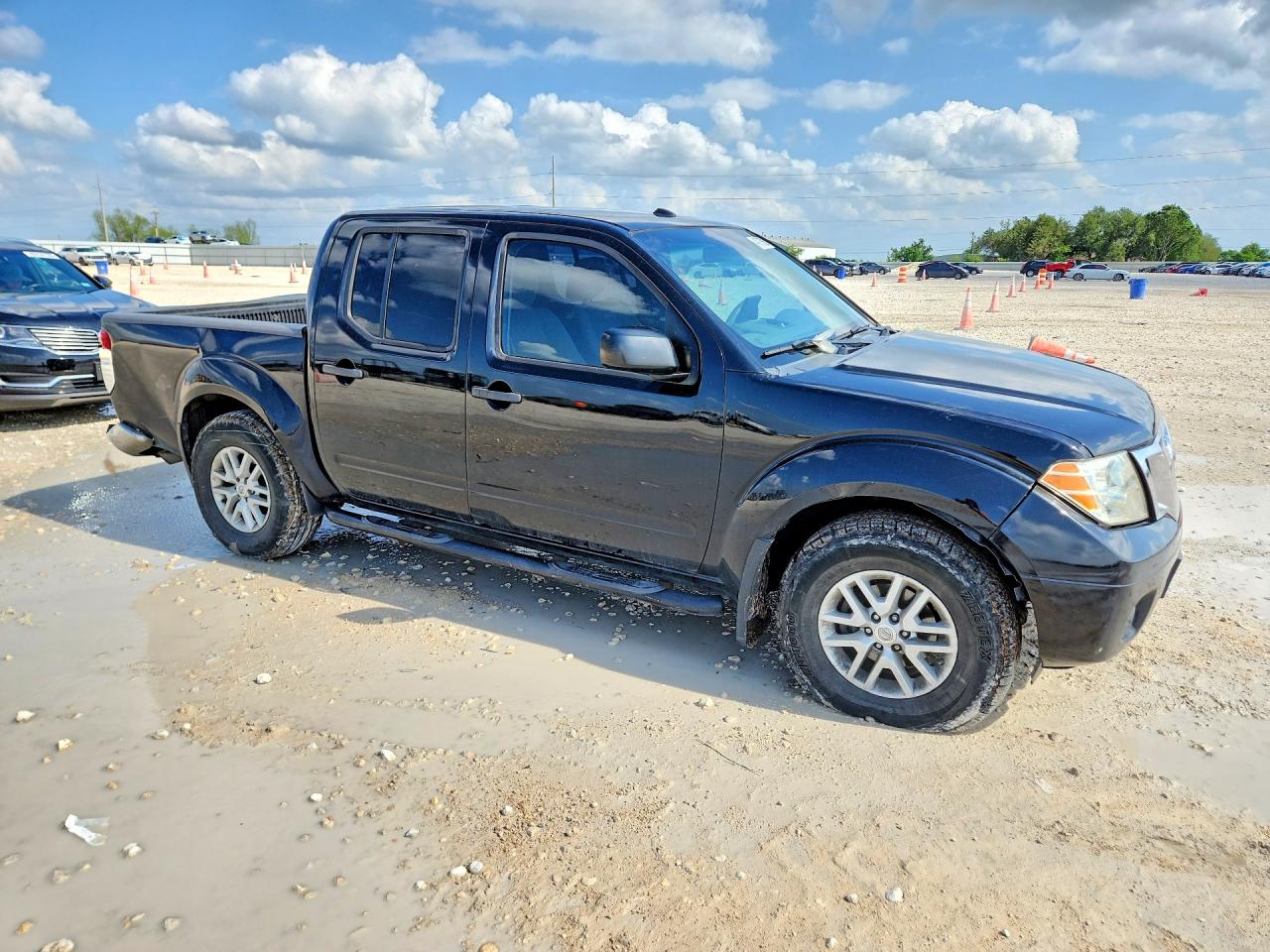 Nissan Frontier Sv