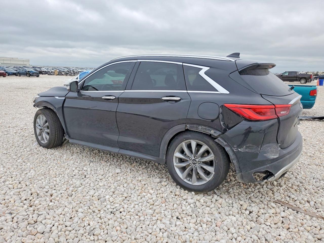 INFINITI Qx Luxe