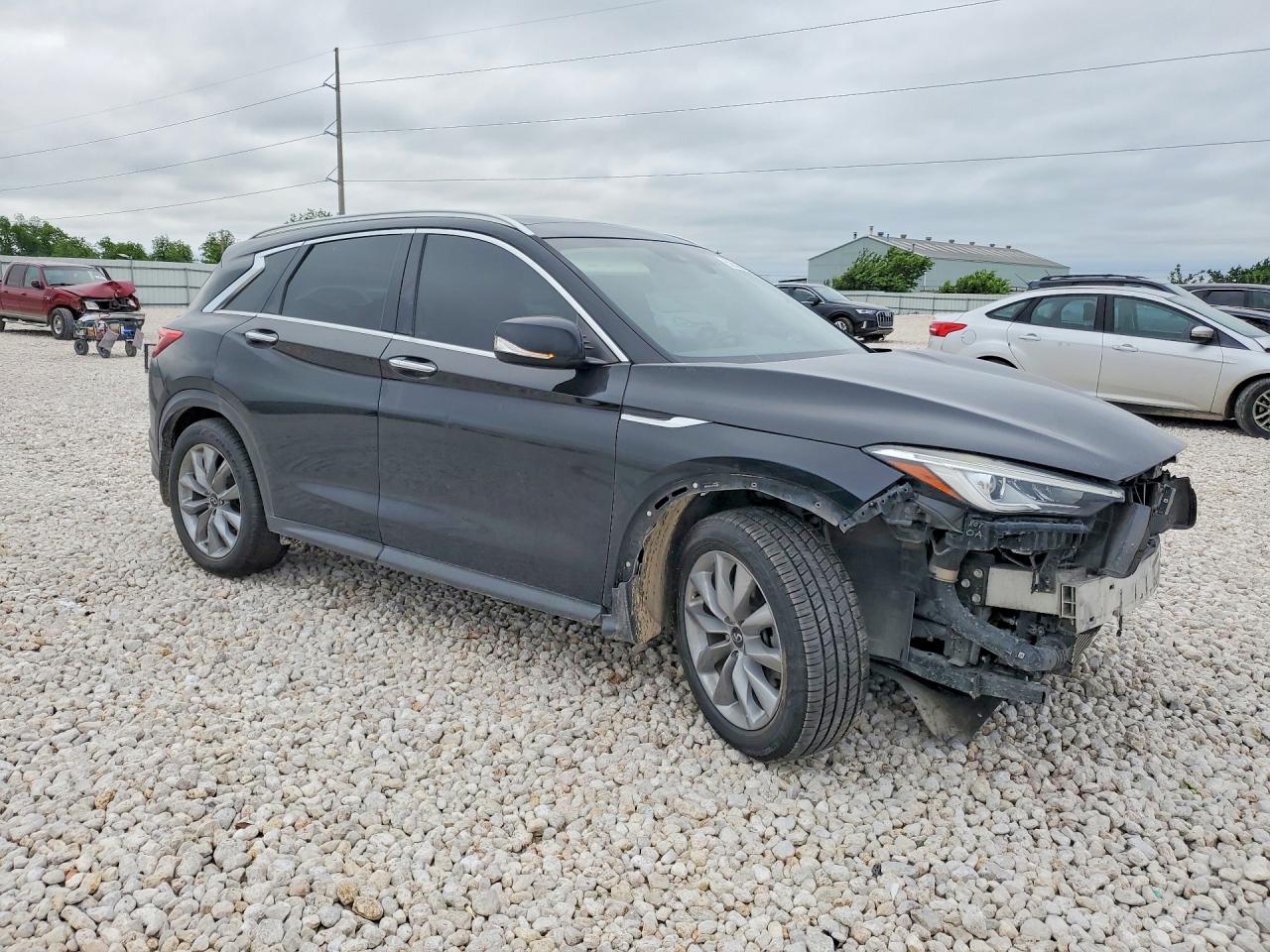 INFINITI Qx Luxe