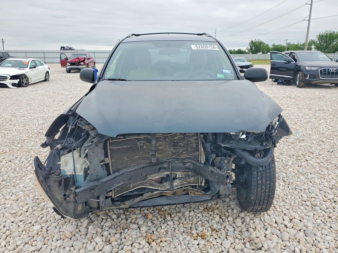 Toyota RAV4 Base