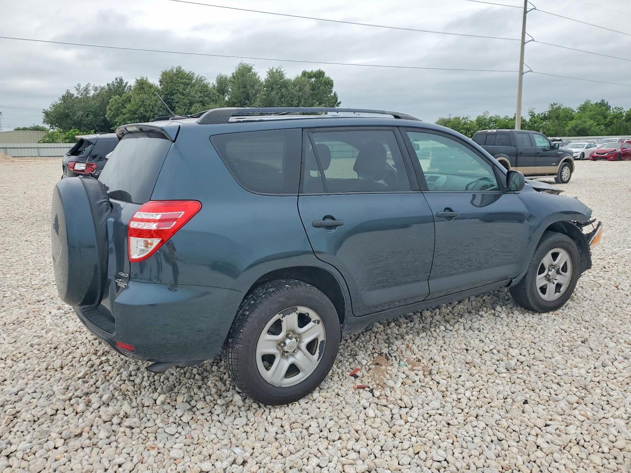 Toyota RAV4 Base