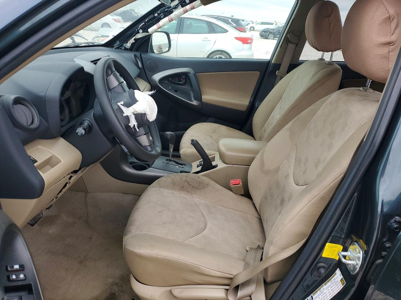 Toyota RAV4 Base