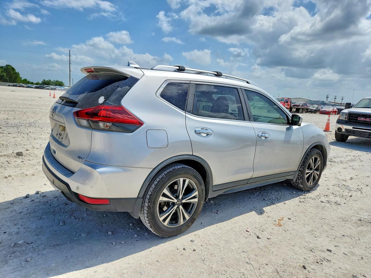 Nissan Rogue Sv