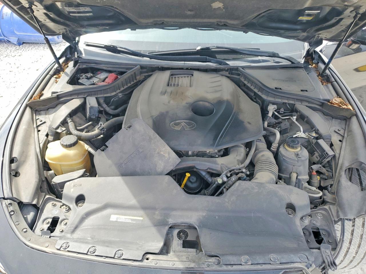 INFINITI Q60 Base