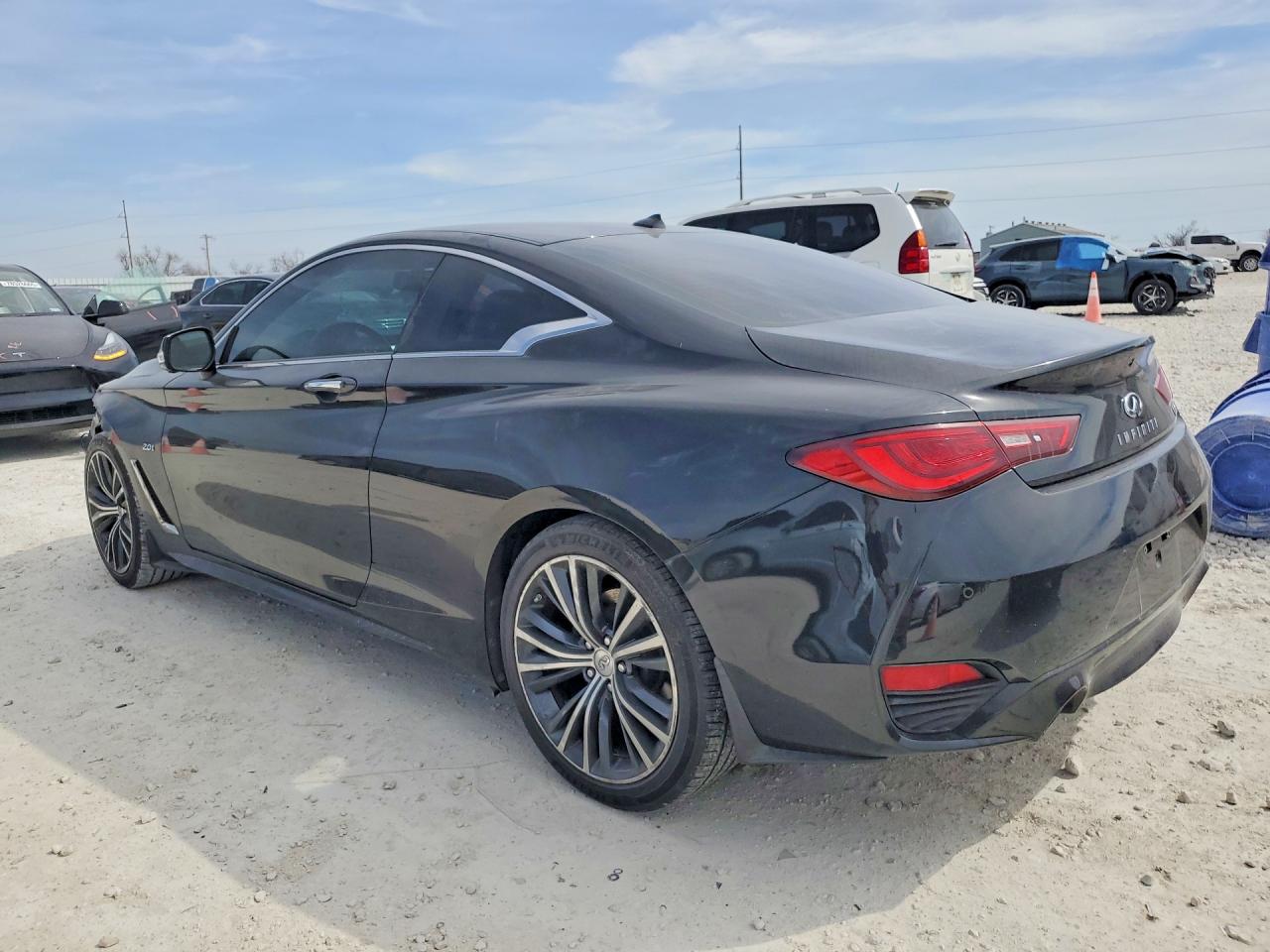 INFINITI Q60 Base