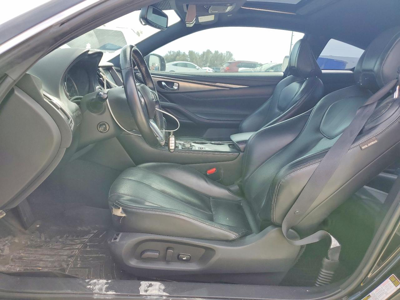 INFINITI Q60 Base