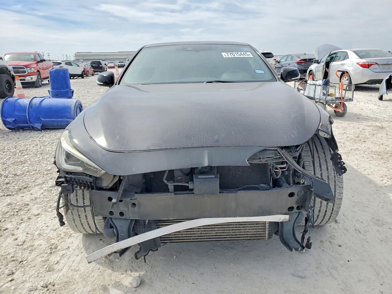 INFINITI Q60 Base