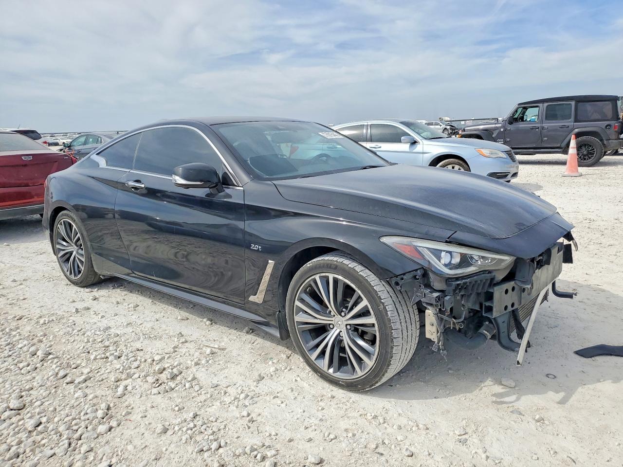INFINITI Q60 Base