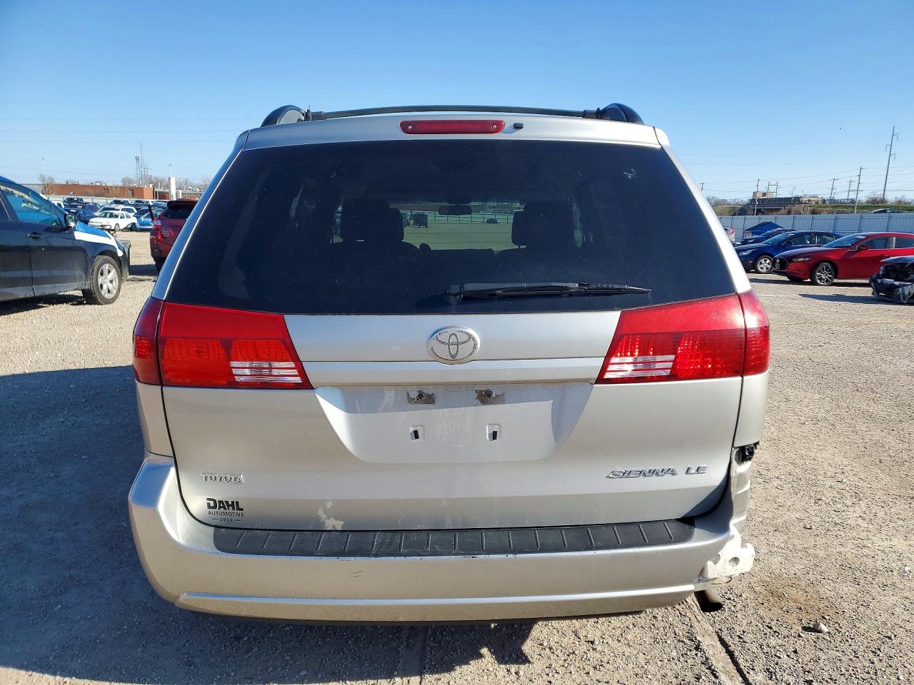 Toyota Sienna Le