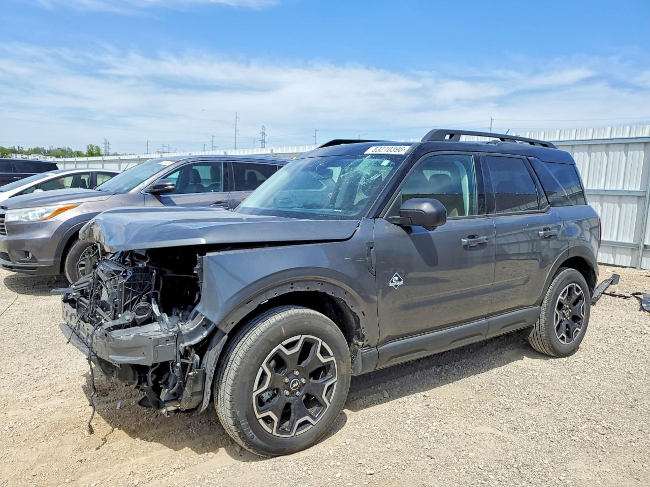 Salvage Ford Bronco Image