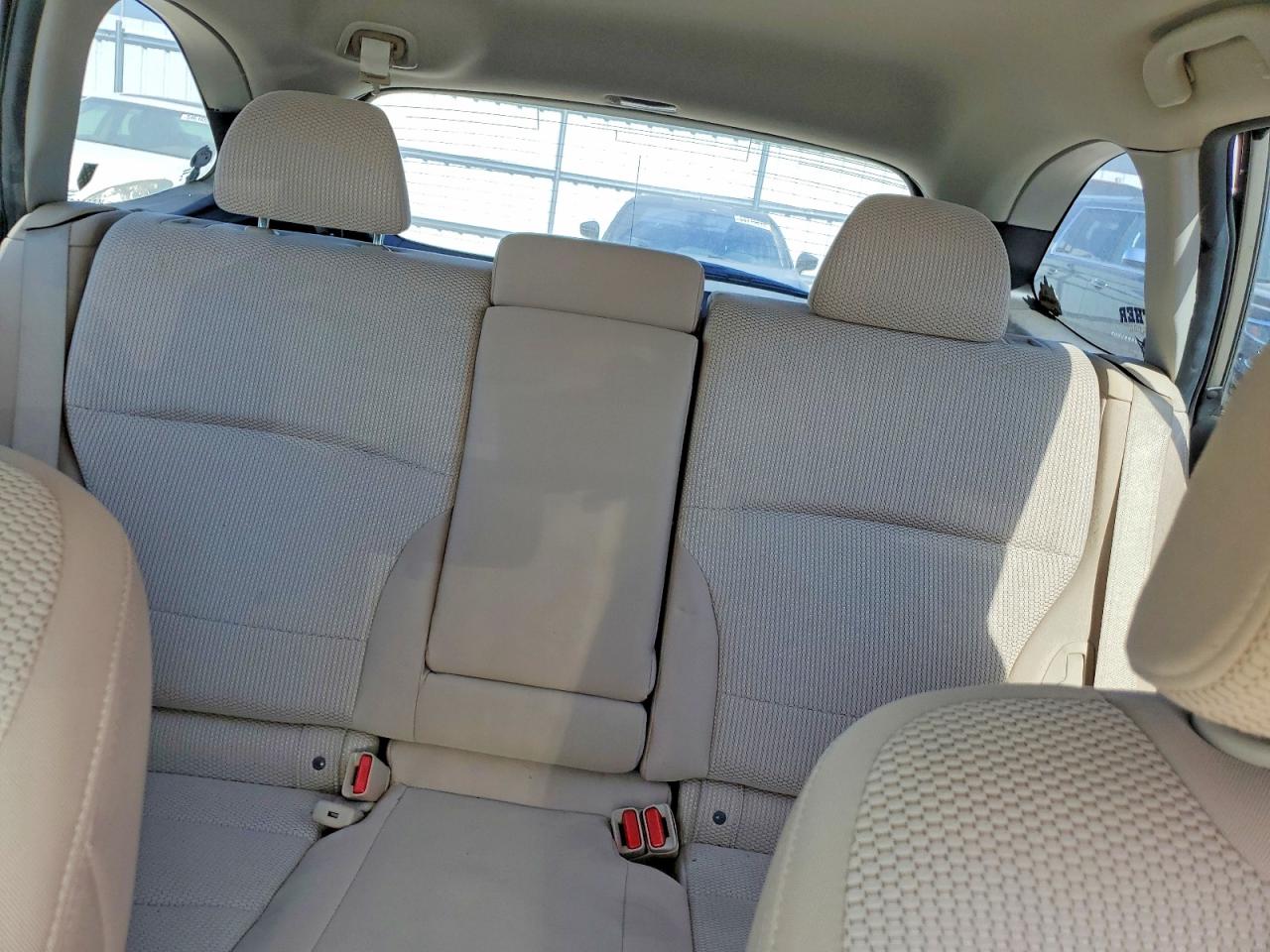 Subaru Outback 2.5i