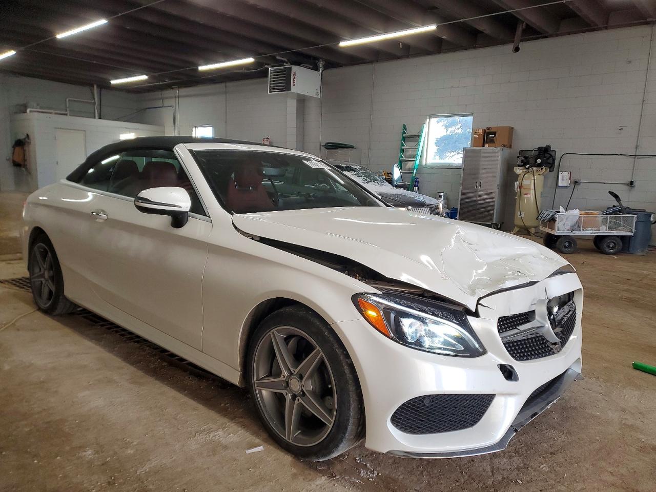 Mercedes-Benz C-Class 300 4matic