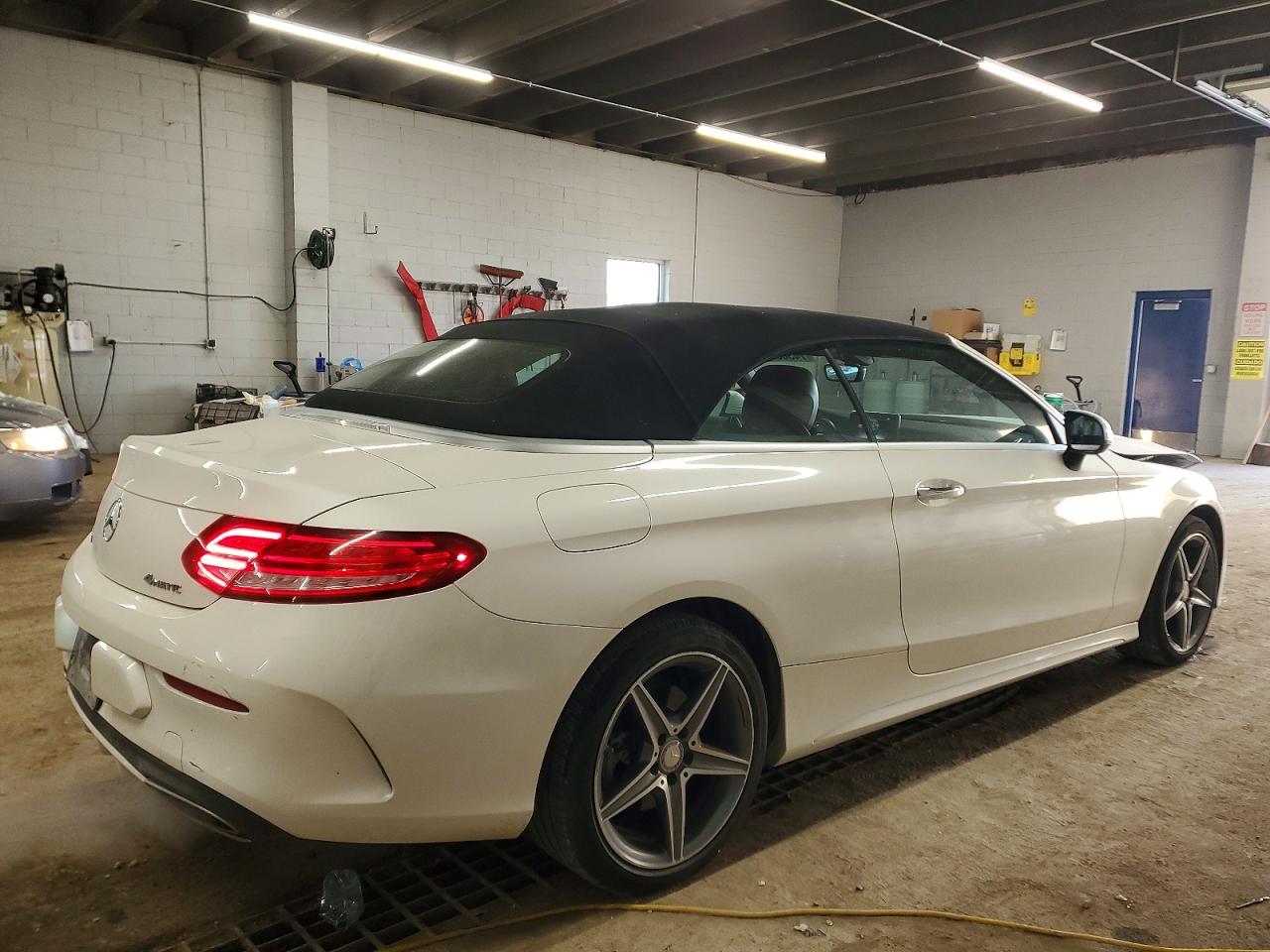 Mercedes-Benz C-Class 300 4matic