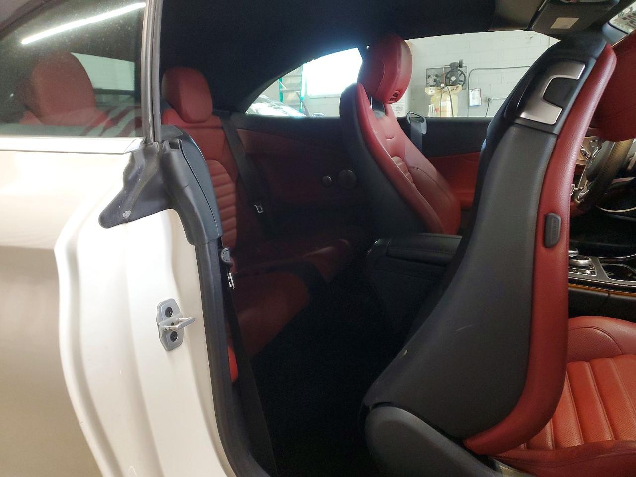 Mercedes-Benz C-Class 300 4matic