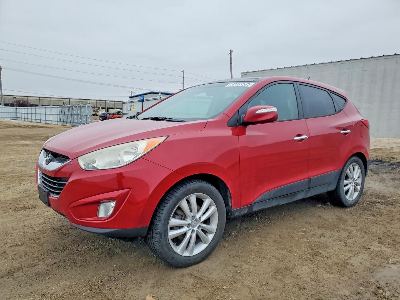 Salvage Hyundai TUCSON Image