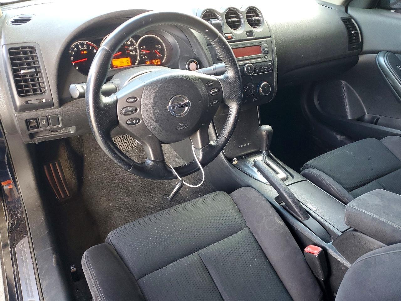 Nissan Altima S