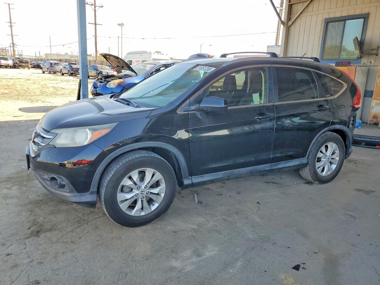 Salvage Honda Crv Image