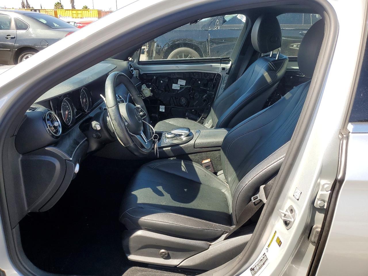 Mercedes-Benz E-Class 350
