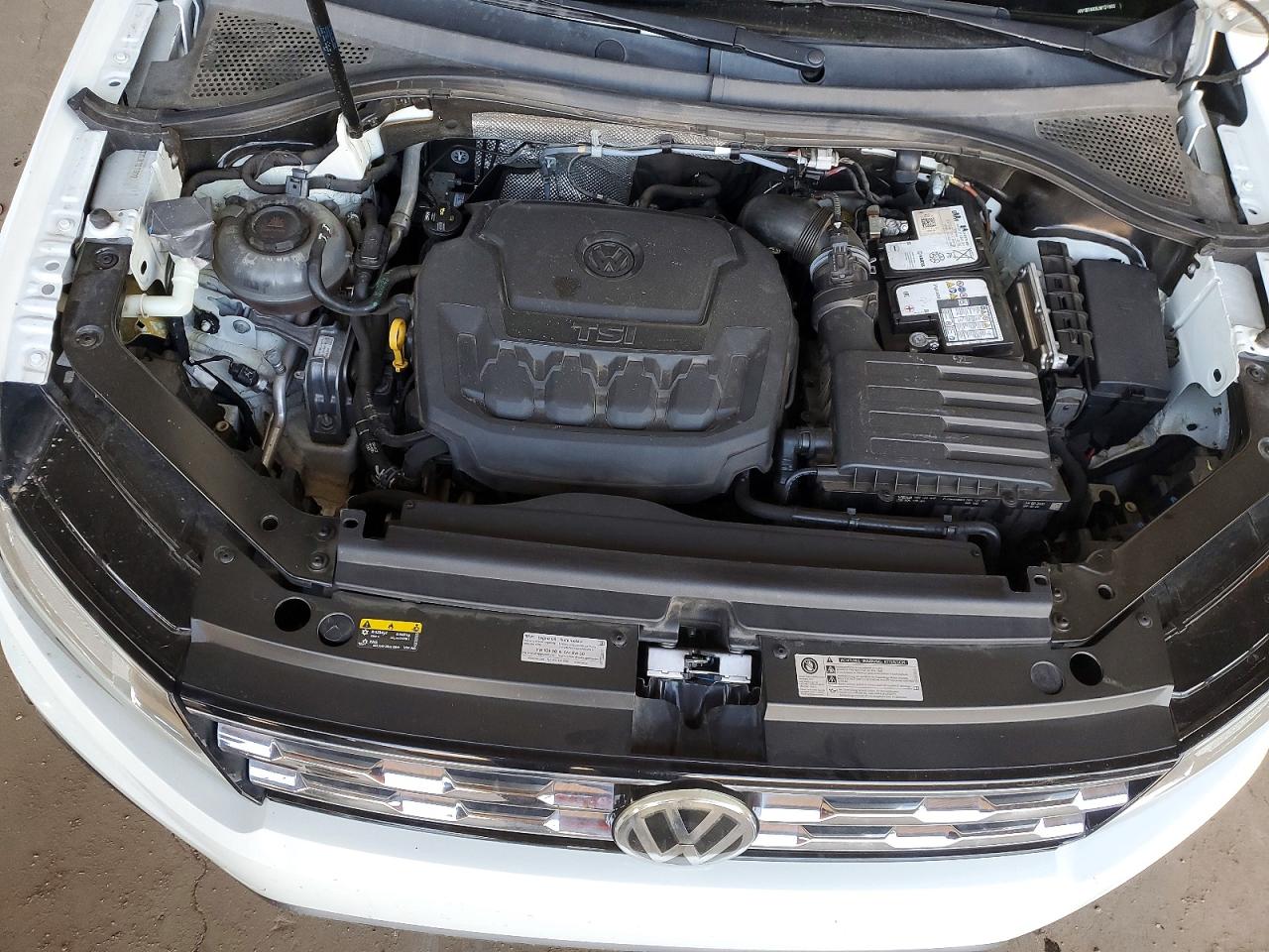 Volkswagen Tiguan S
