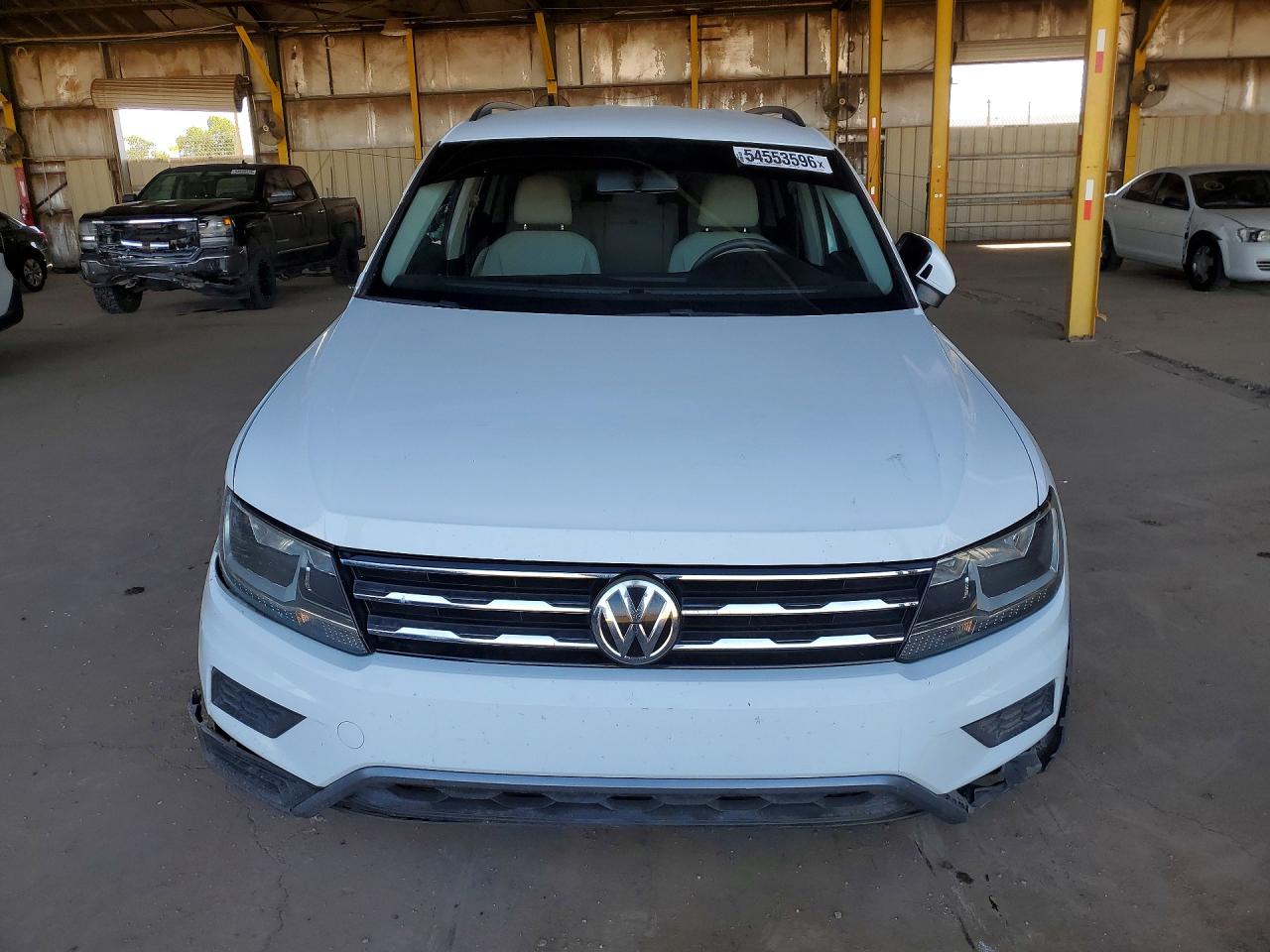 Volkswagen Tiguan S