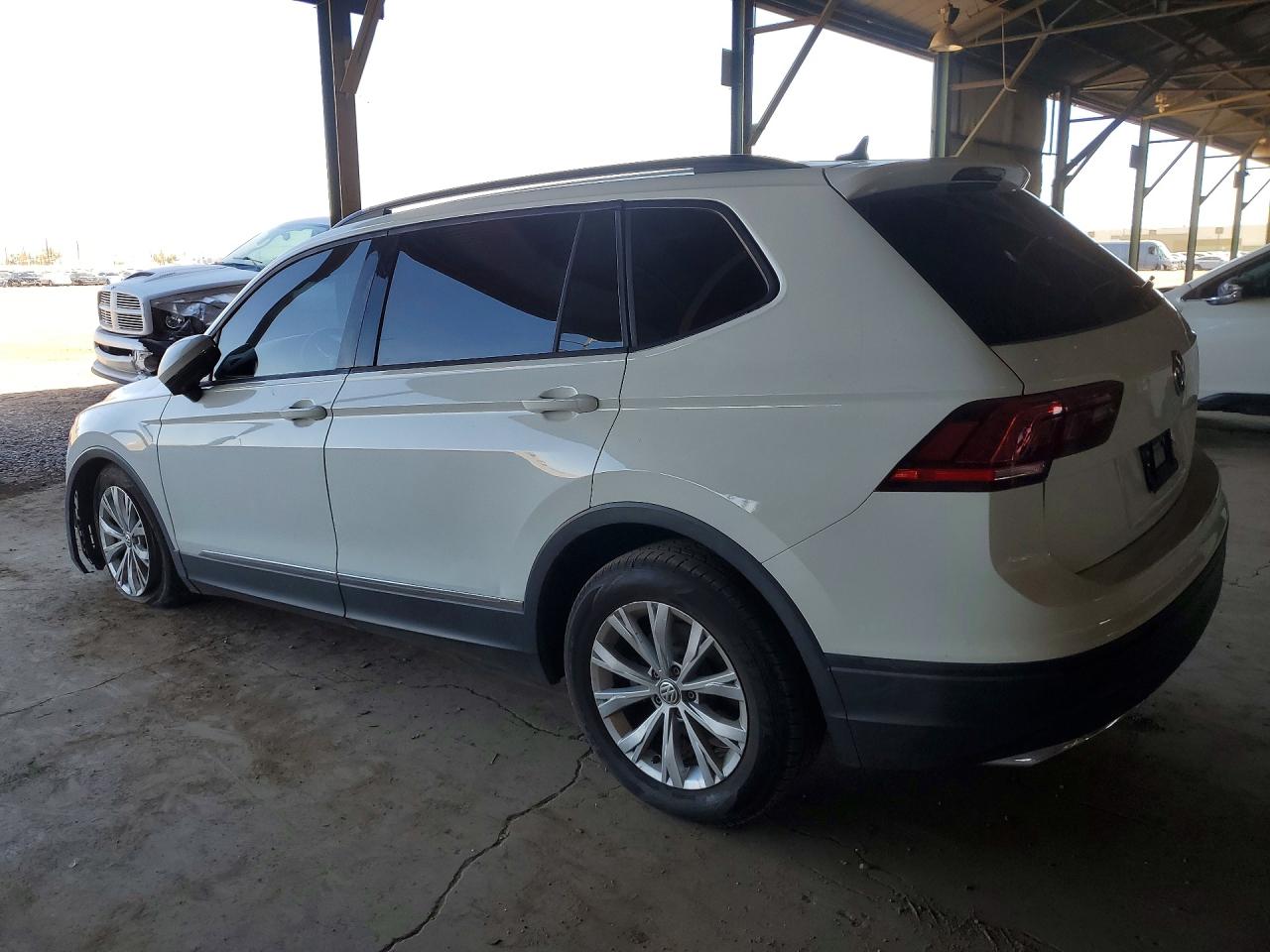 Volkswagen Tiguan S