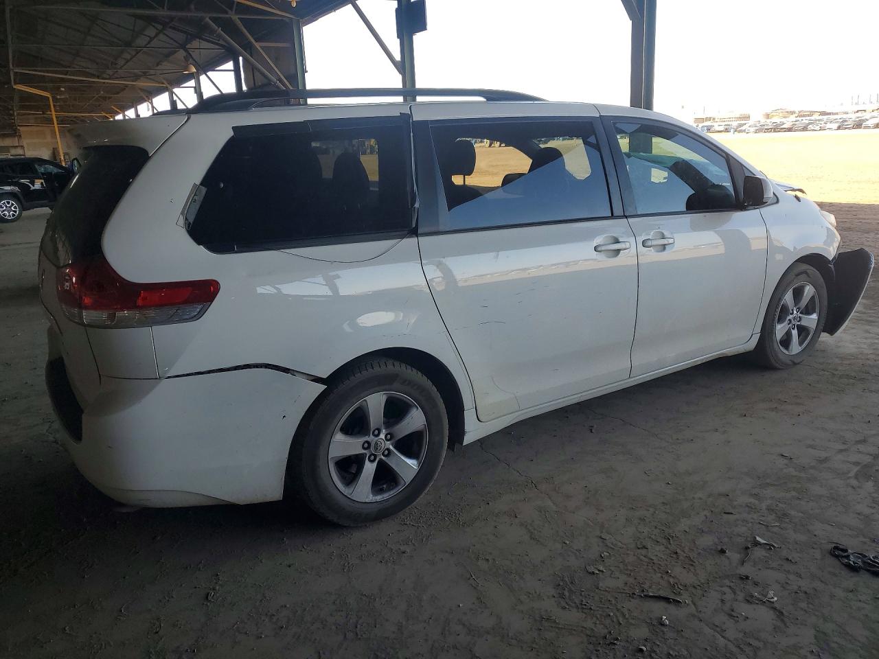 Toyota Sienna Le