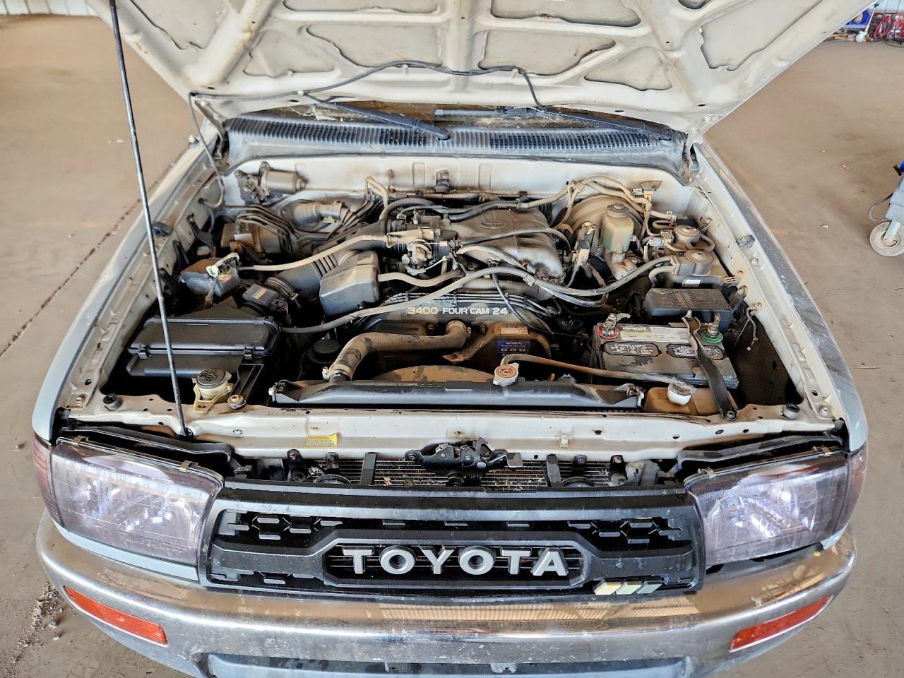 Toyota 4Runner Sr5