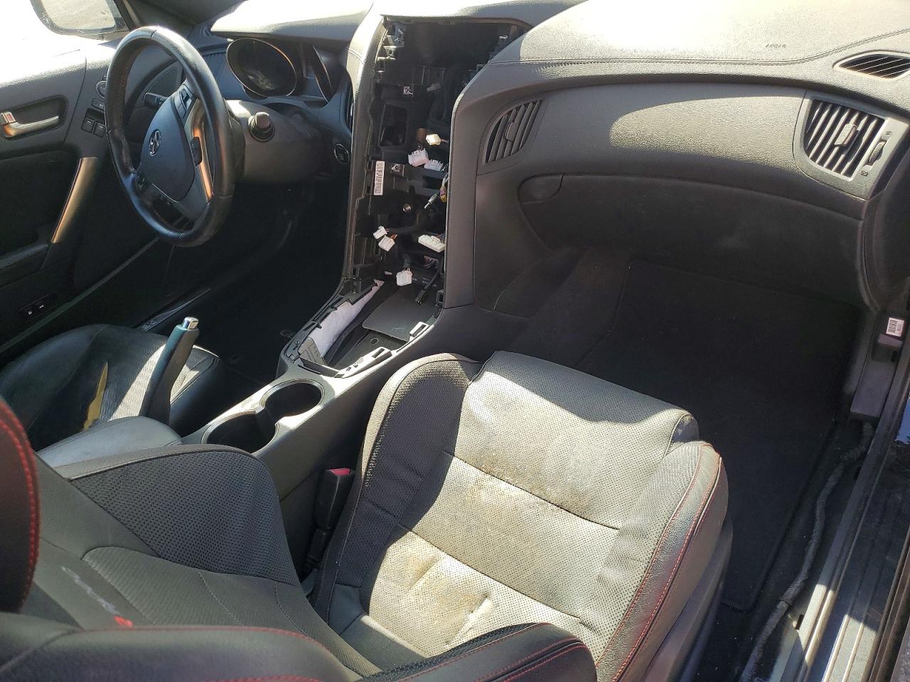 Hyundai Genesis 3.8 R-spec