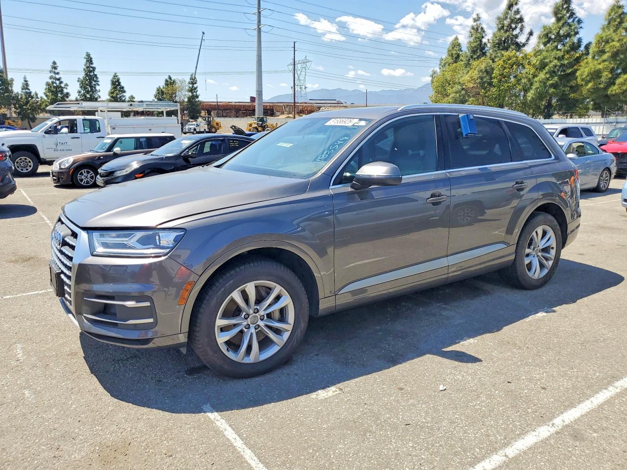 2019 Audi Q7 WA1AAAF74KD******