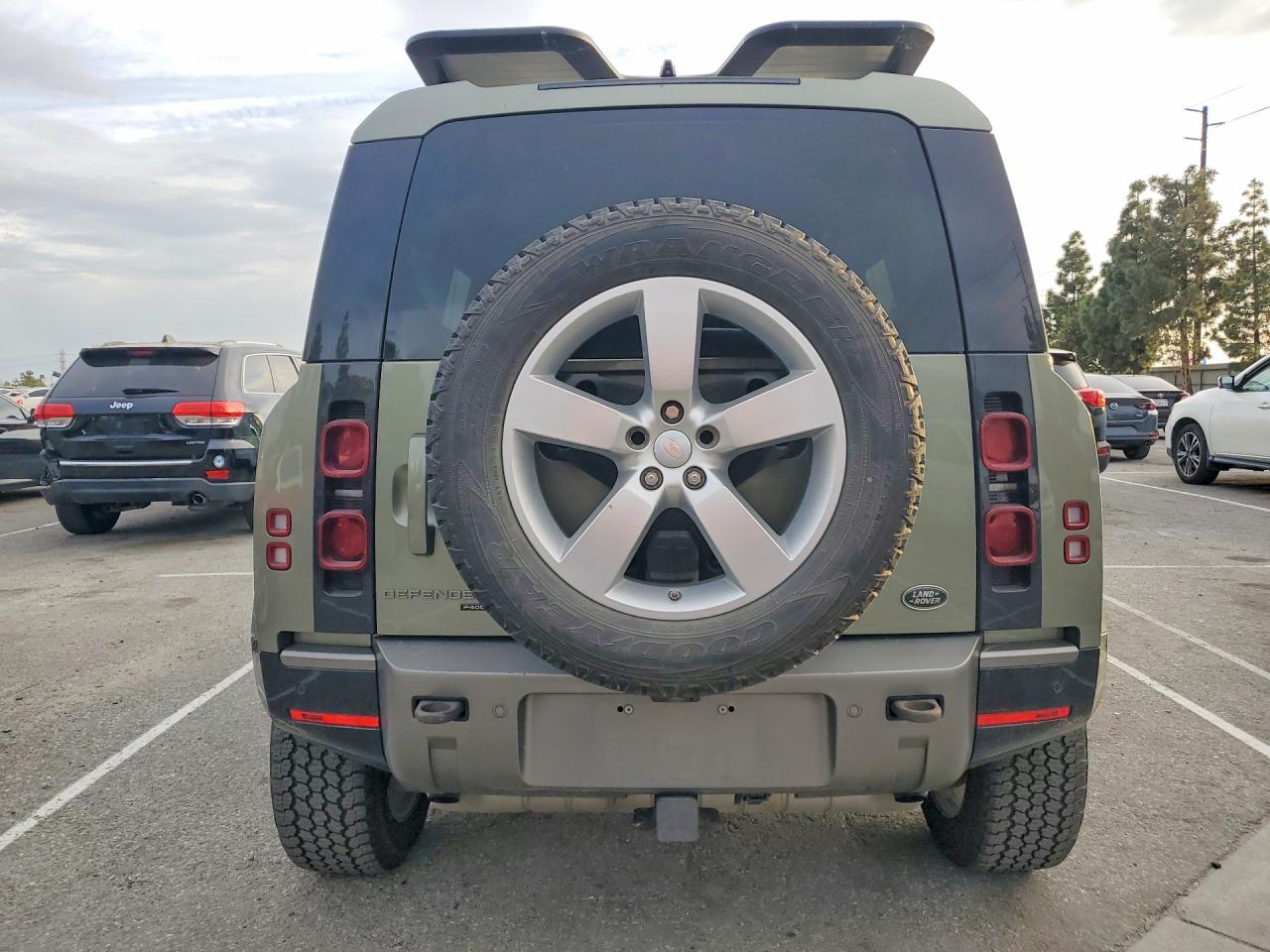 Land Rover Defender 110 X-dynamic Hse
