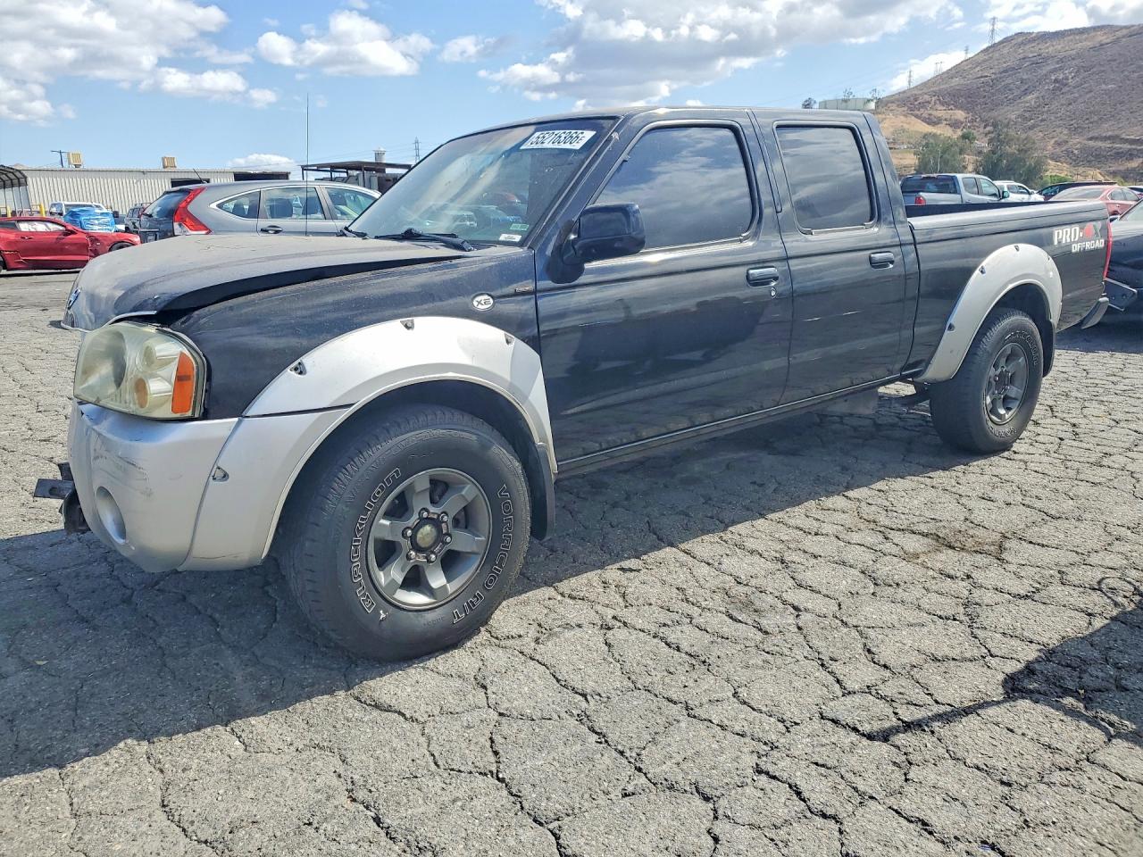 Salvage Nissan Frontier Image