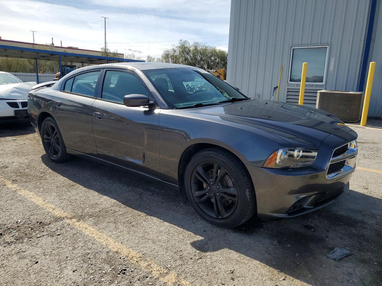 Dodge Charger R
