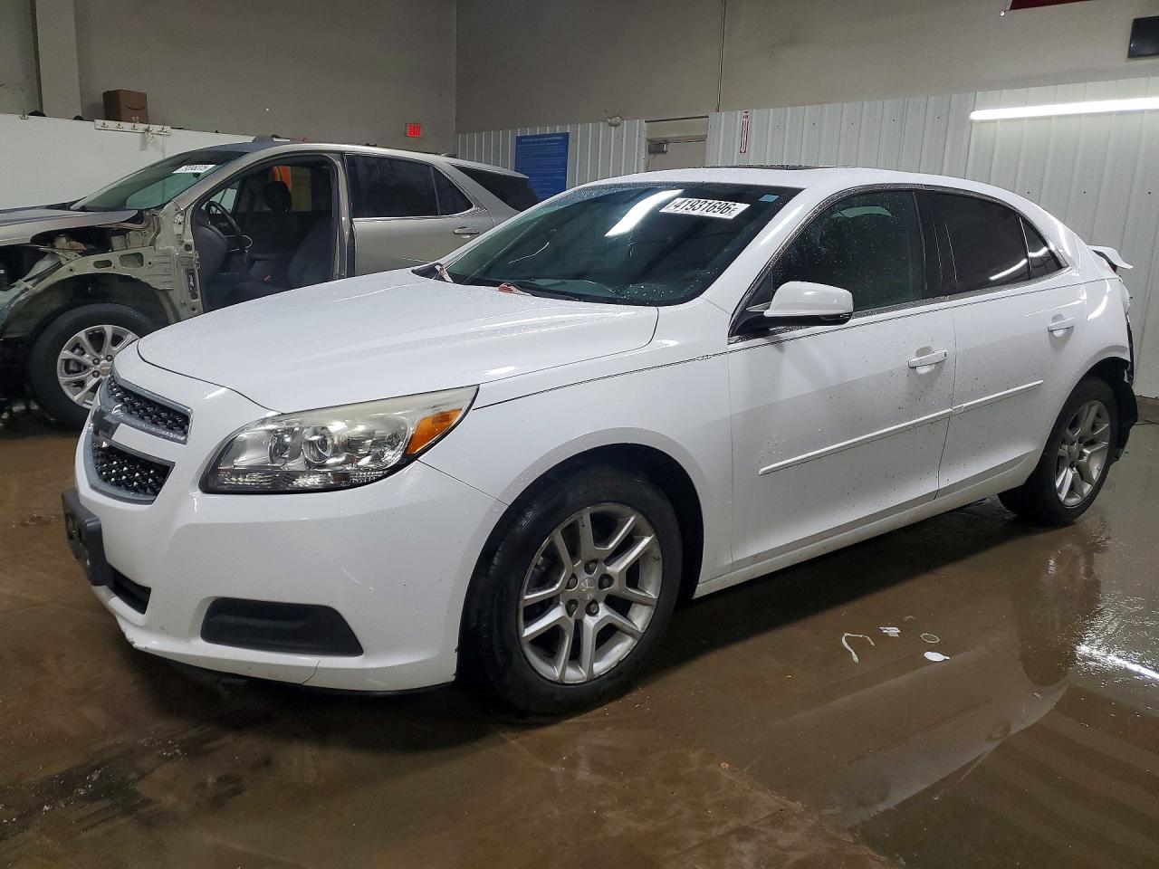 Salvage Chevrolet Malibu Image