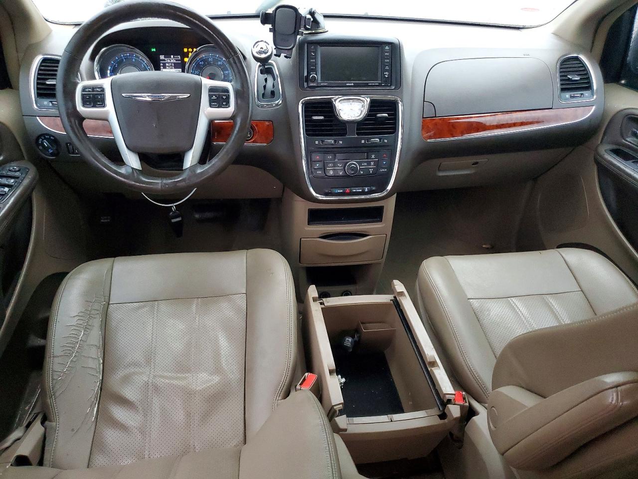 Chrysler Minivan Touring L