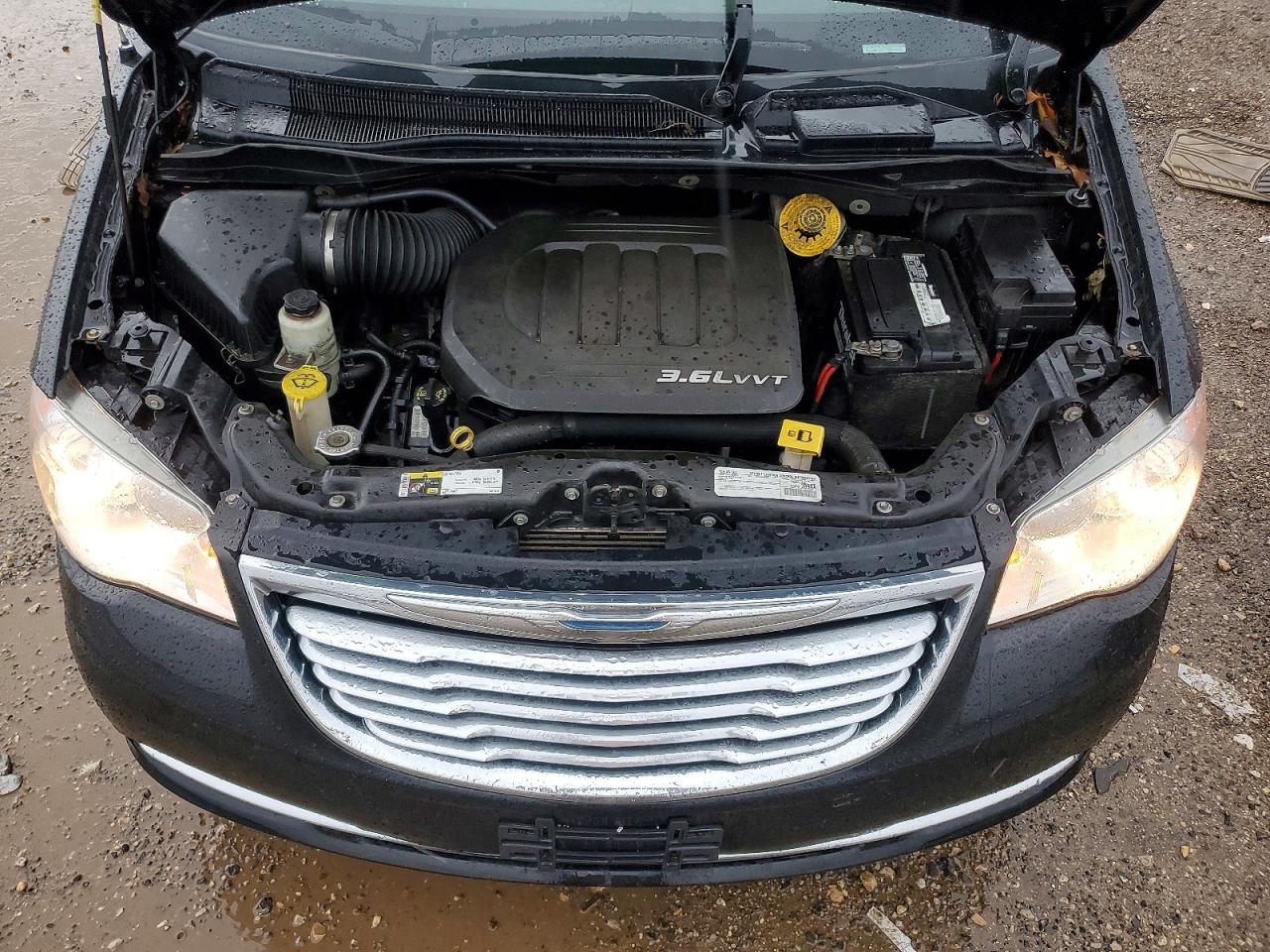 Chrysler Minivan Touring L