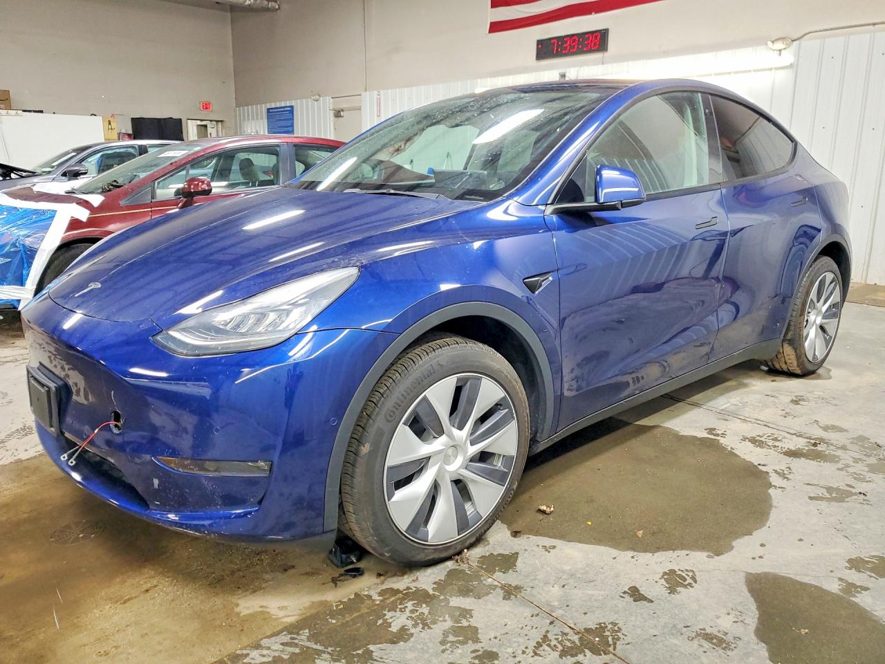 Salvage Tesla Model Y Image