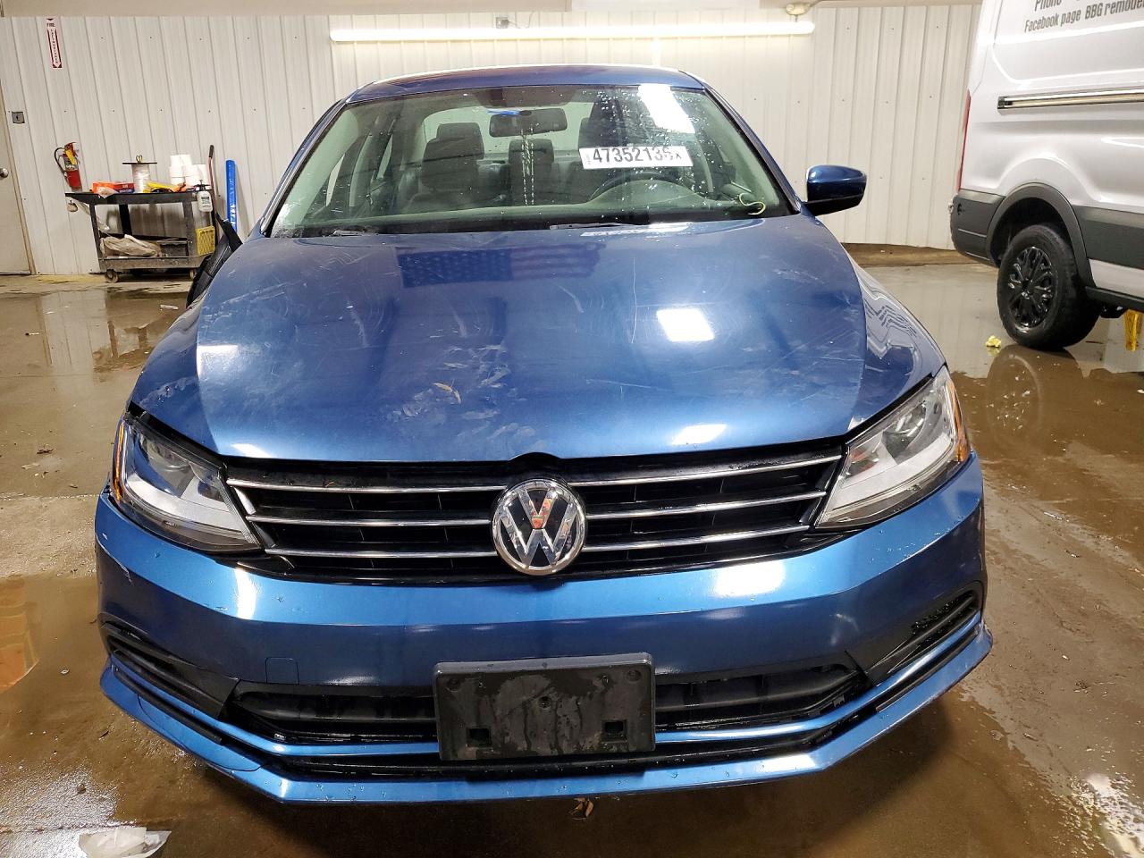 Volkswagen Jetta S
