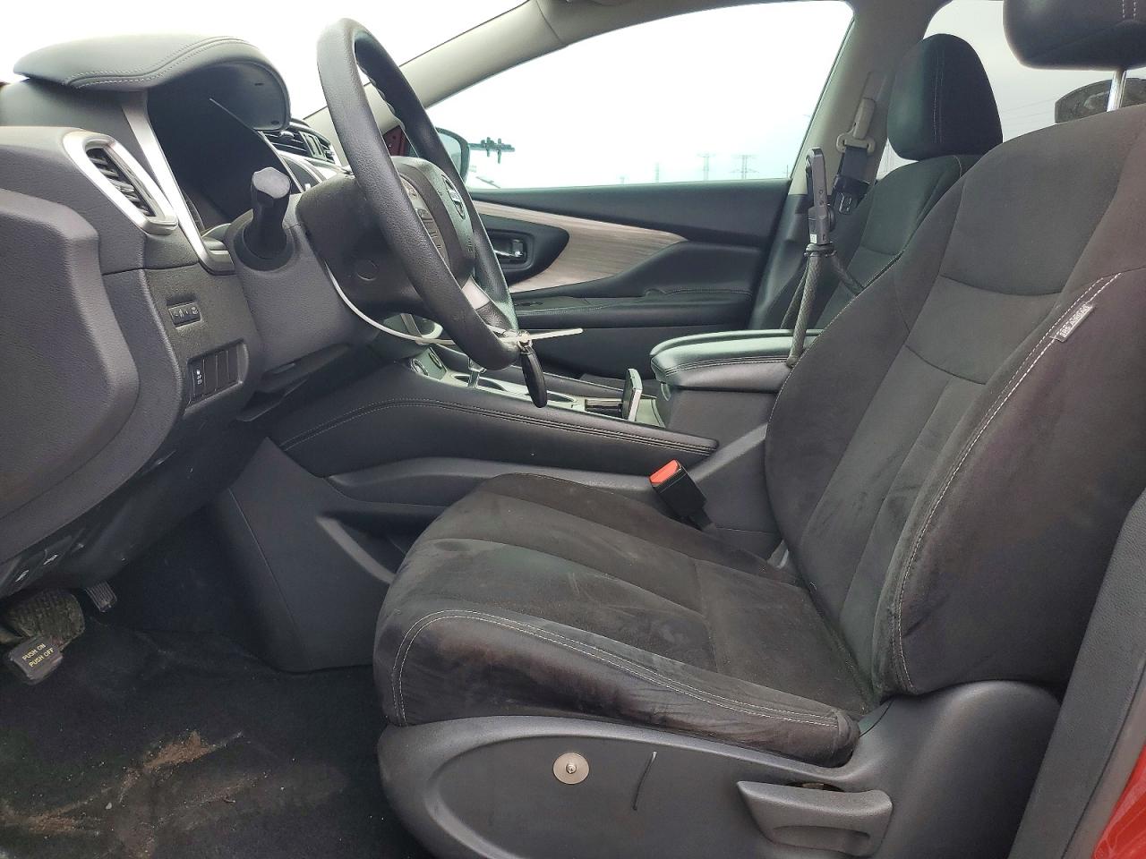 Nissan Murano S