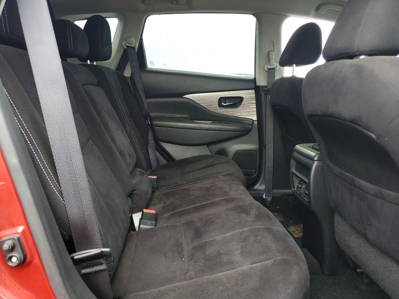 Nissan Murano S