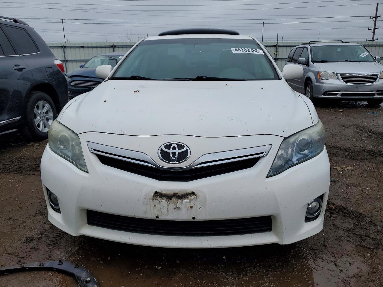 Toyota Camry Base