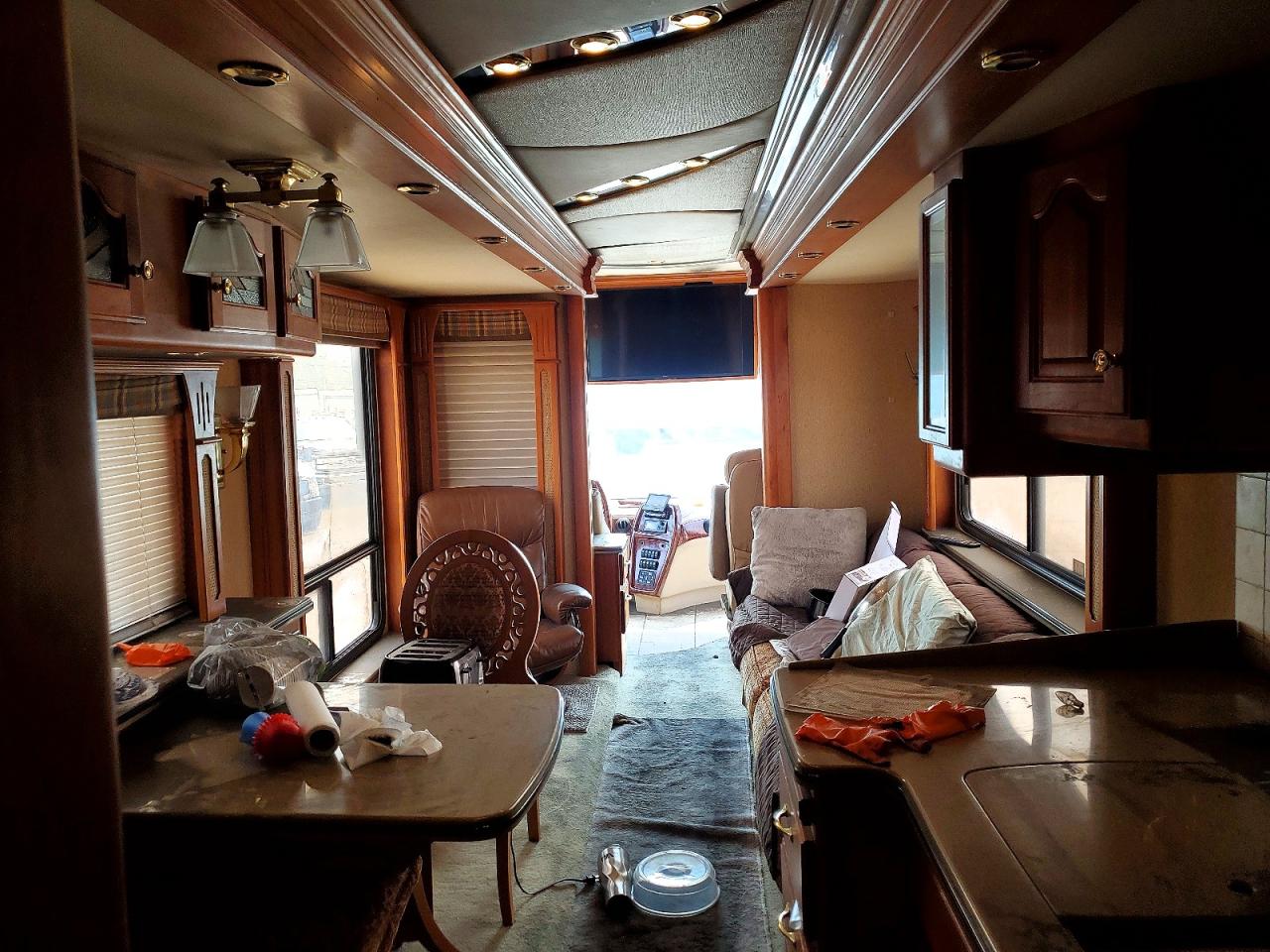 Country Coach Motorhome Magna
