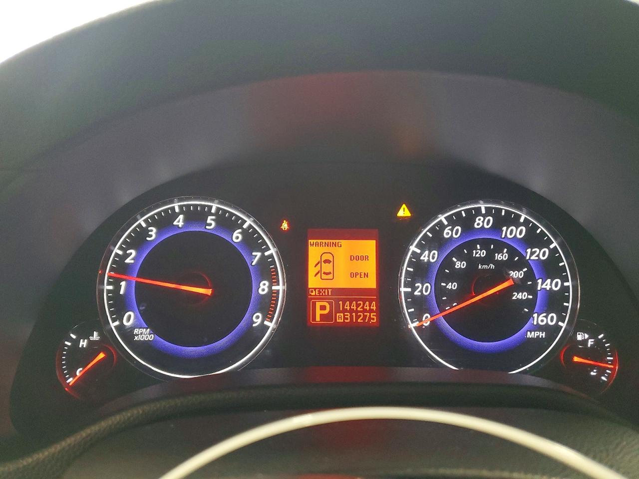 INFINITI G37 X
