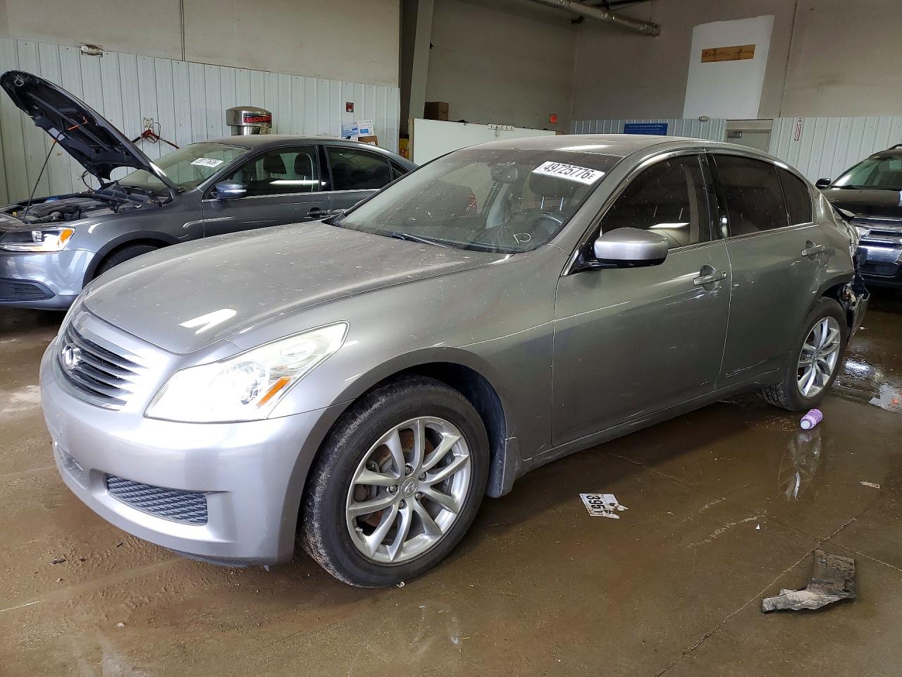 Salvage INFINITI G37 Image