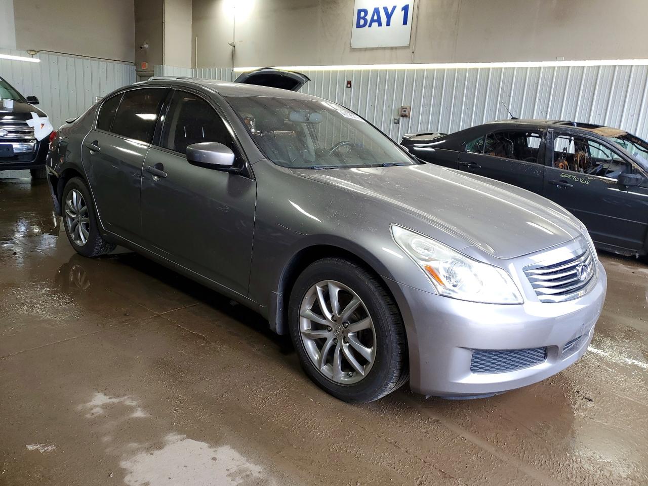 INFINITI G37 X