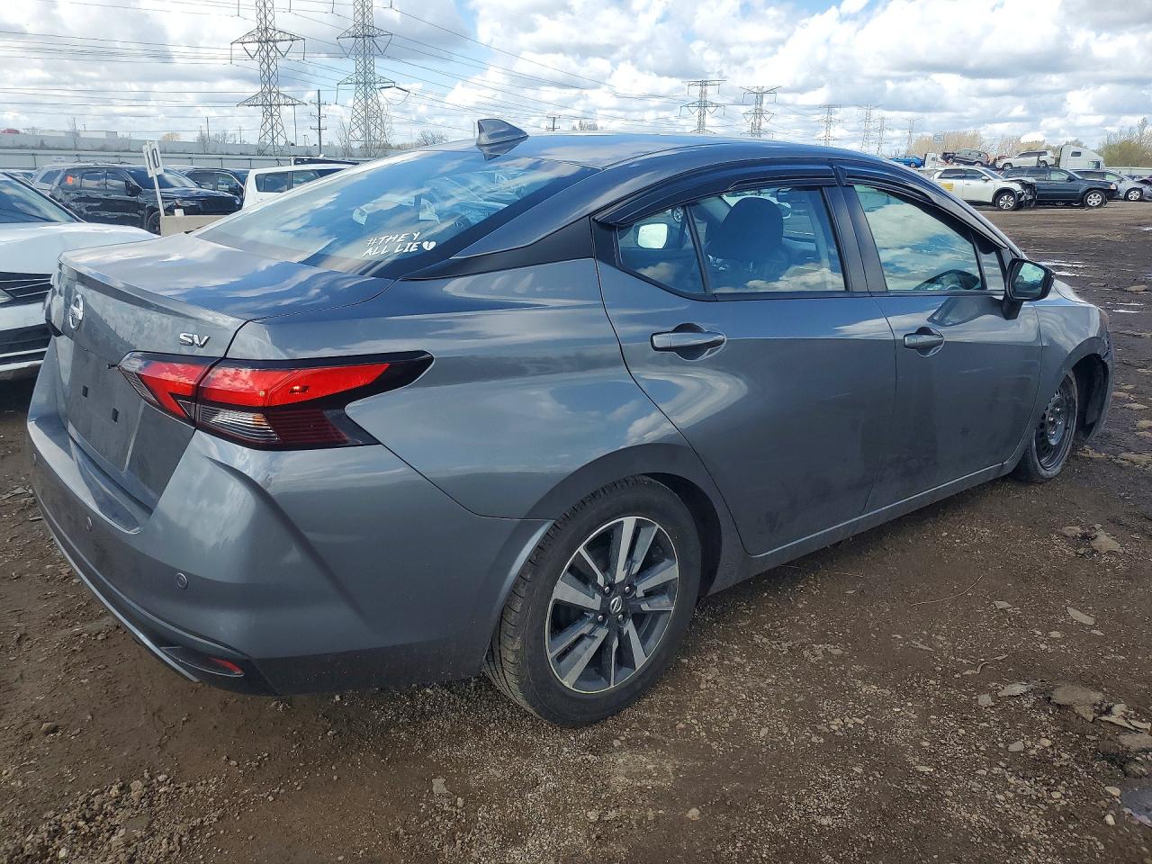 Nissan Versa Sv