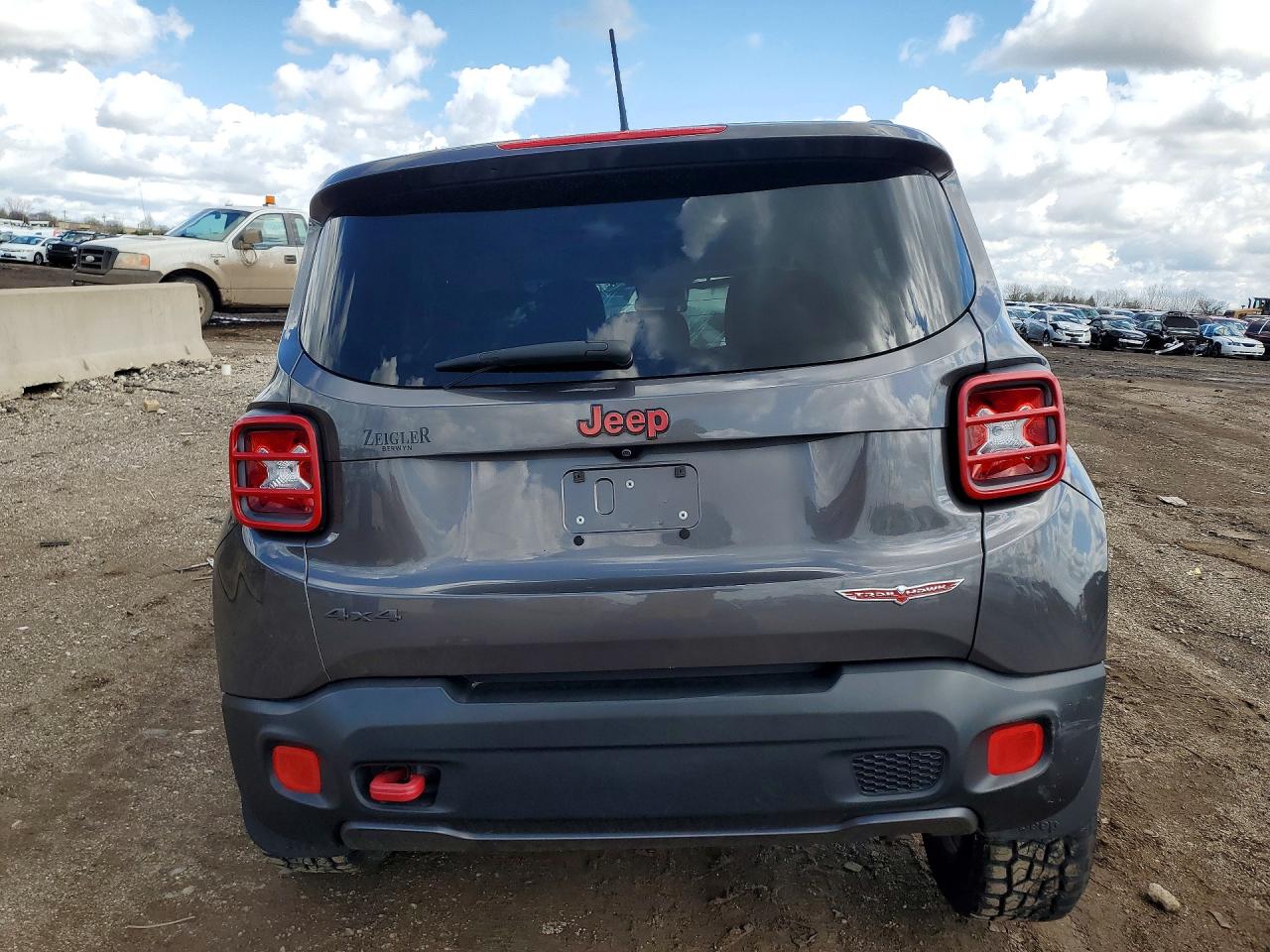 Jeep Renegade Trailhawk