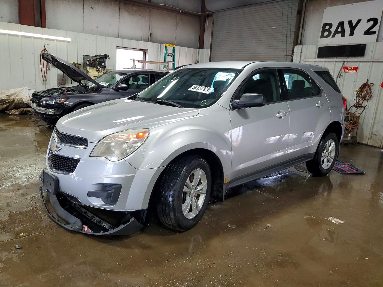 Salvage Chevrolet Equinox Image