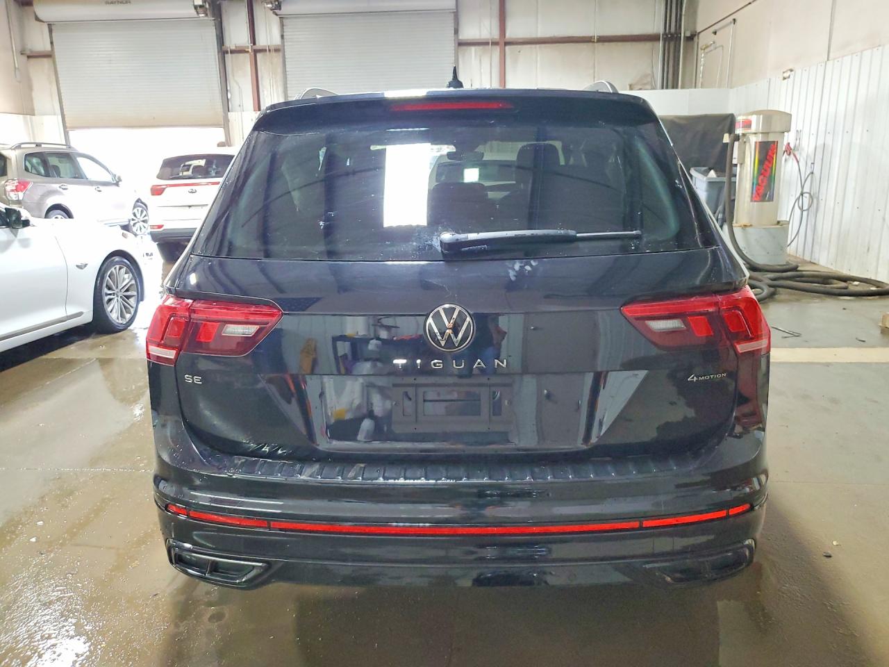 Volkswagen Tiguan Se R-line Black