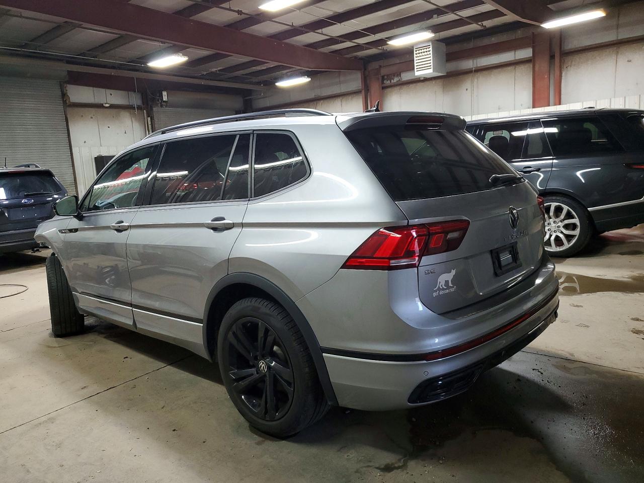 Volkswagen Tiguan Se R-line Black