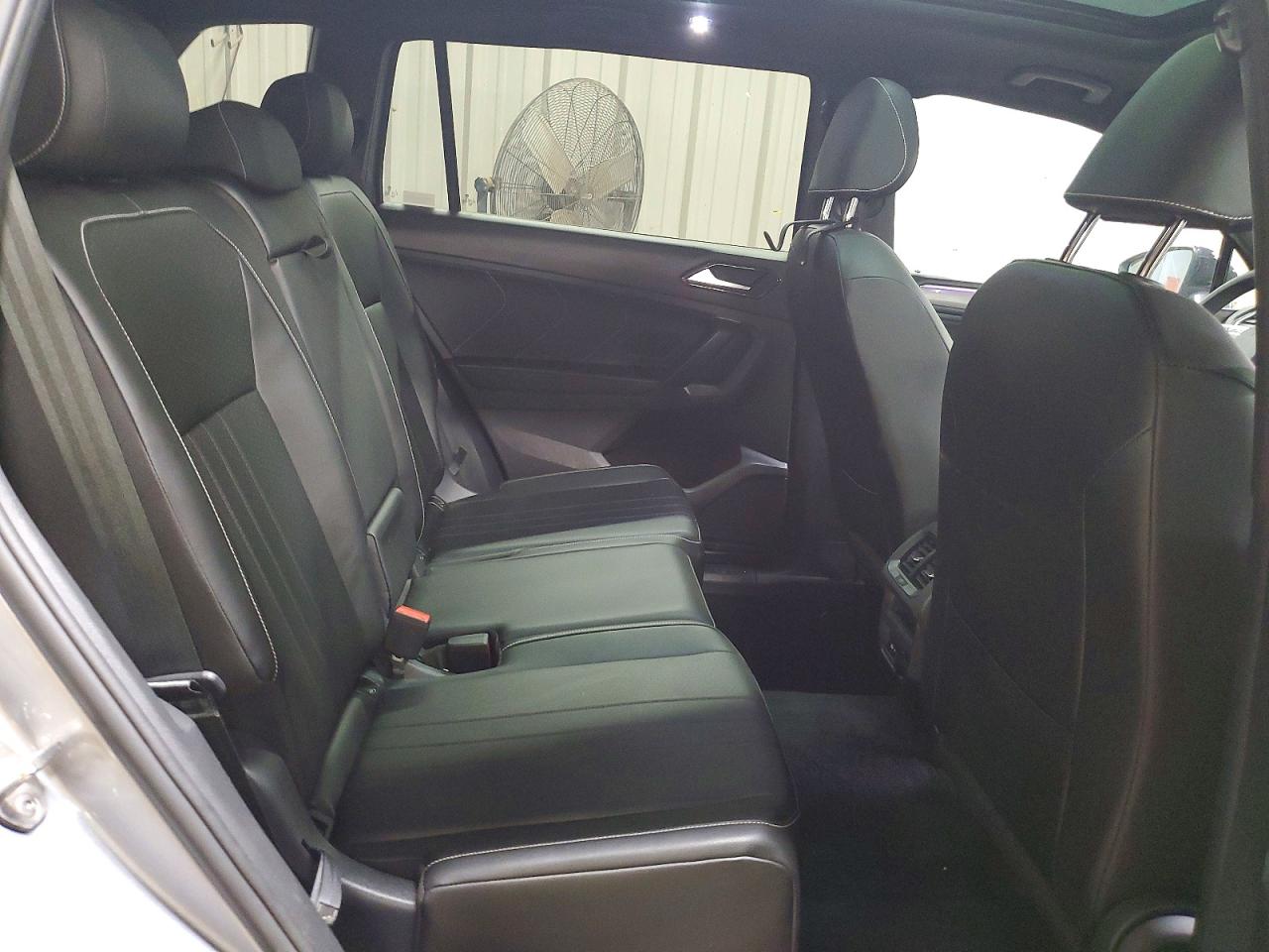 Volkswagen Tiguan Se R-line Black